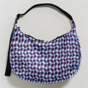 RARE 💙💜🤎 NWT Baggu Large Crescent Bag in Wavy Gingham